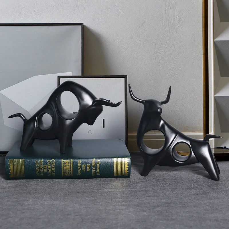

Creative Cow Ornament Simple Animal Resin Handicraft Furnishings for Home Living Room Office Decoration TS2