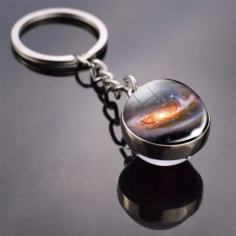 Брелок для ключей с изображением Вселенной черного отверстия галактики космоса