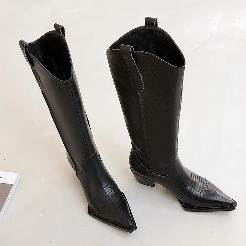 Buono Scarpe/высокие сапоги в ковбойском стиле в стиле ретро; обувь с острым носком и вышивкой; женская кожаная обувь; Botas Mujer; прошитая женская обувь на каблуке