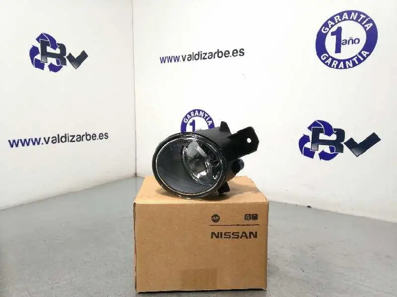 2615589905/89202715/3935858/левая противотуманная фара для NISSAN first saloon (P12) ACENTA | 01 03 12 05 1