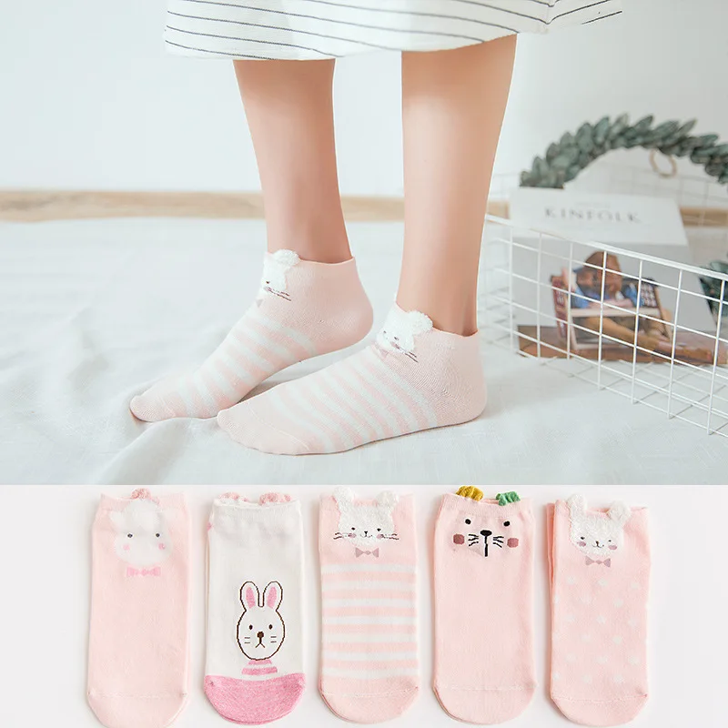

5 pairs of socks new style ladies straight feather yarn small ear boat socks pure cotton cute cartoon invisible funny socks