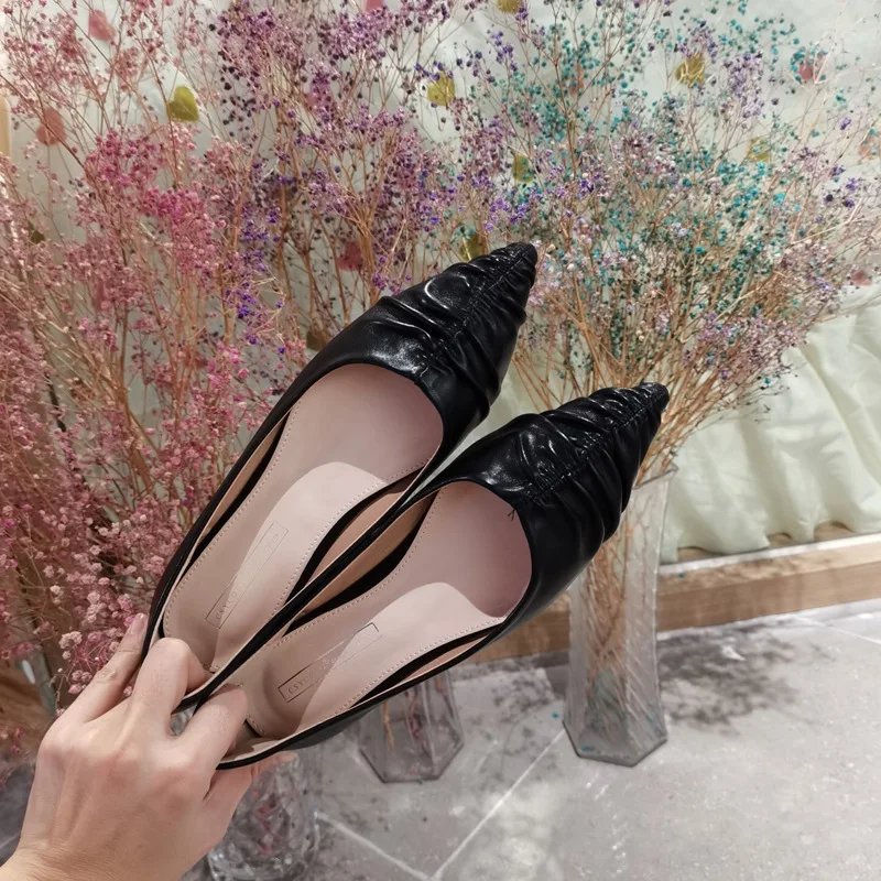 

Spring Flats Shoes Women Slip On Soft Leather All-Match Flats Pointed Toe 2021 Spring New Female Slip On Casual Shoes Leather