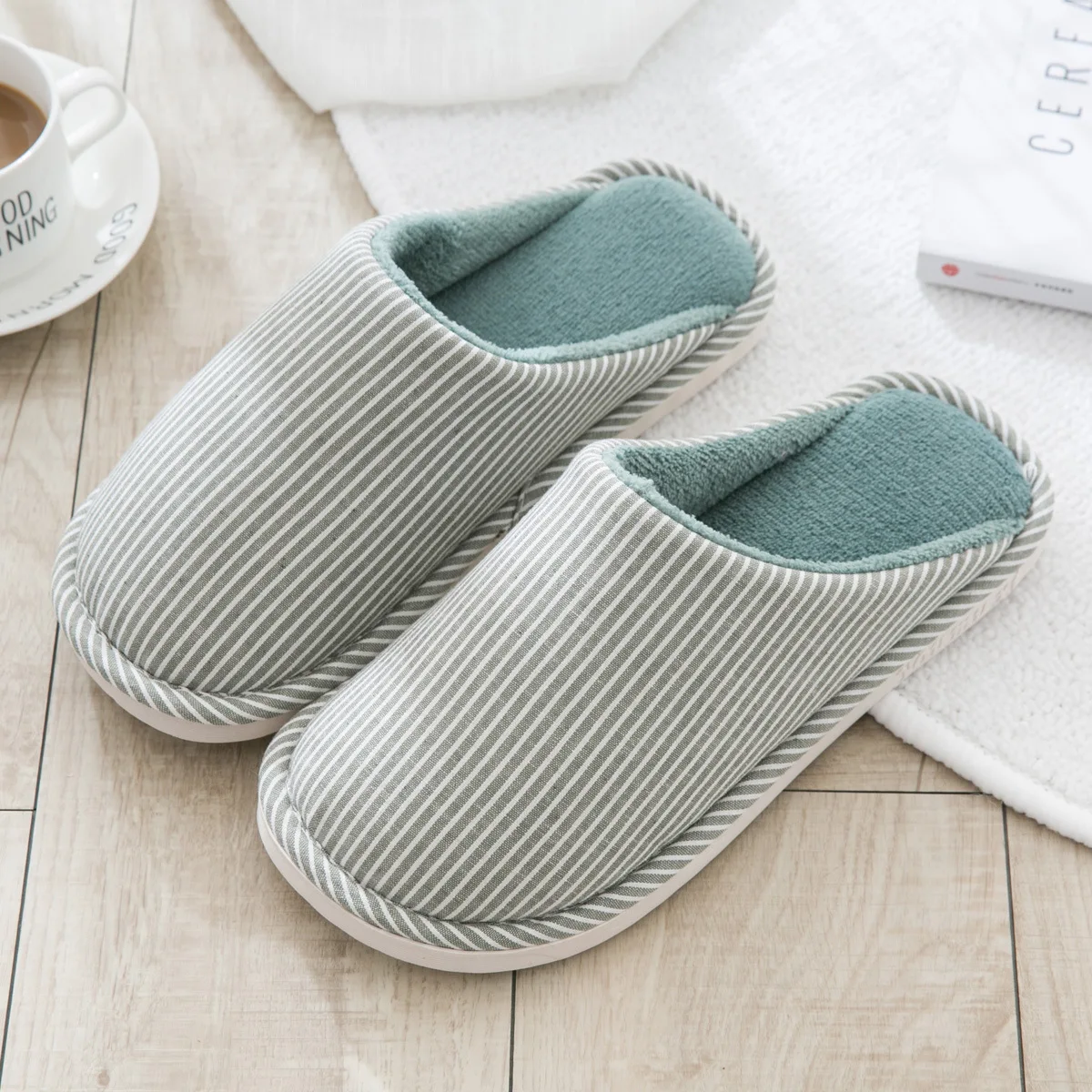 2020 женская домашняя обувь Зимние теплые тапочки Хлопковая Удобная мягкая