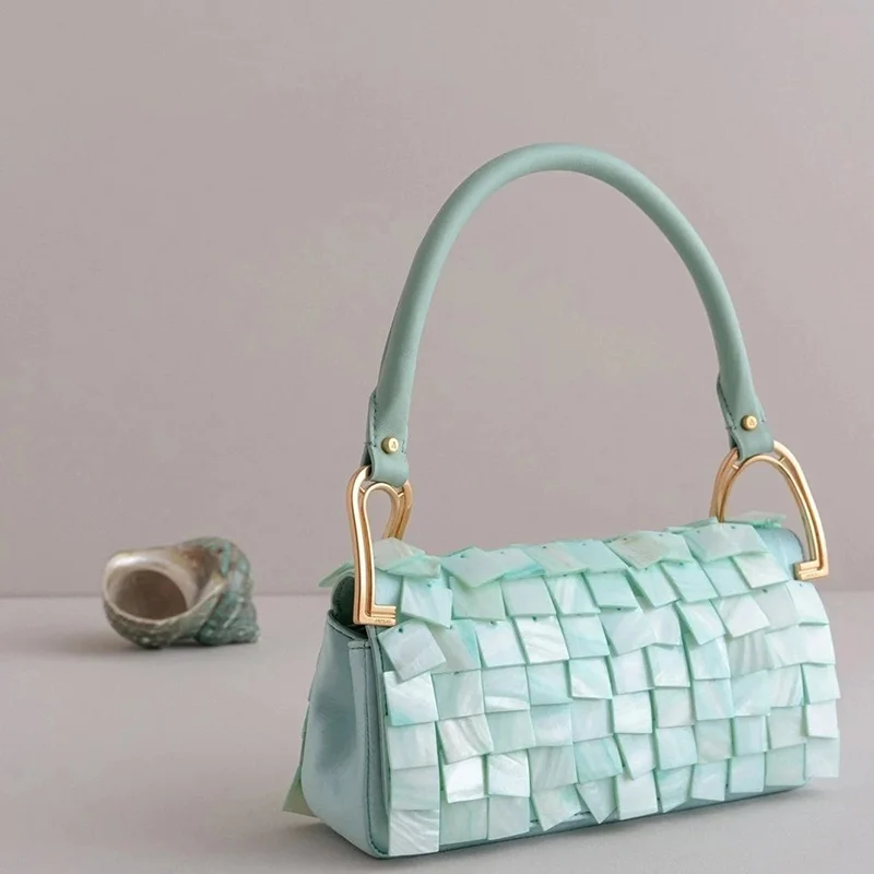 

Привлекательная Женская многослойная Сумка через плечо с натуральным жемчугом