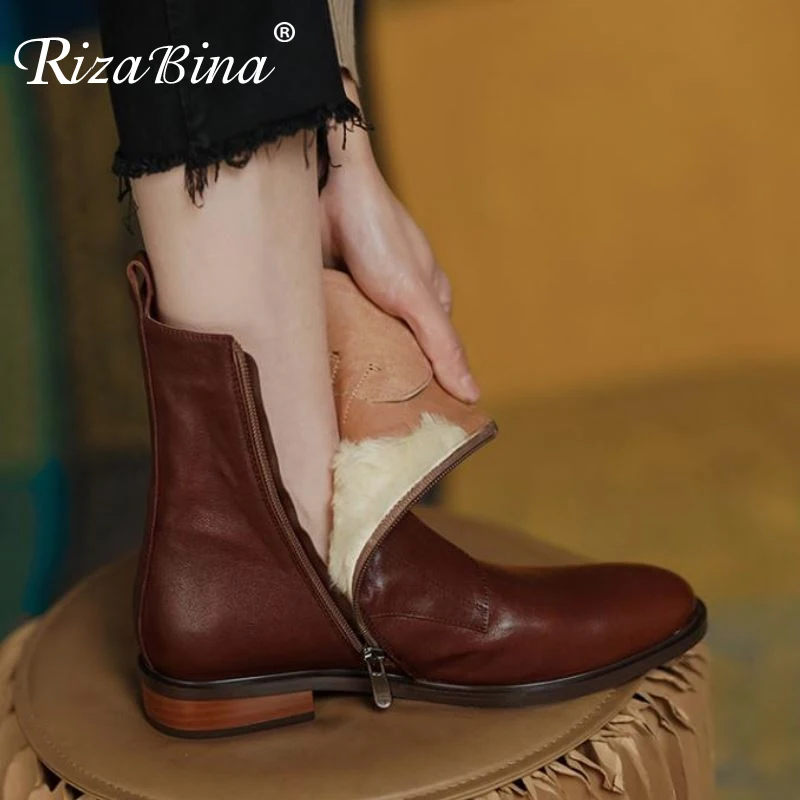 

RizaBina New Size 33-40 Women Short Boots Real Leather Plush Fur Winter Ladies Shoes Fashion Warm Ins Ankle Boots Footwear