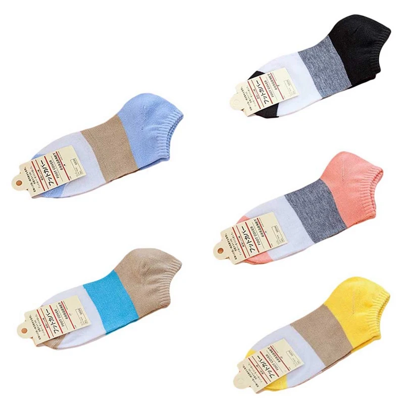 

Women's Socks & Hosiery