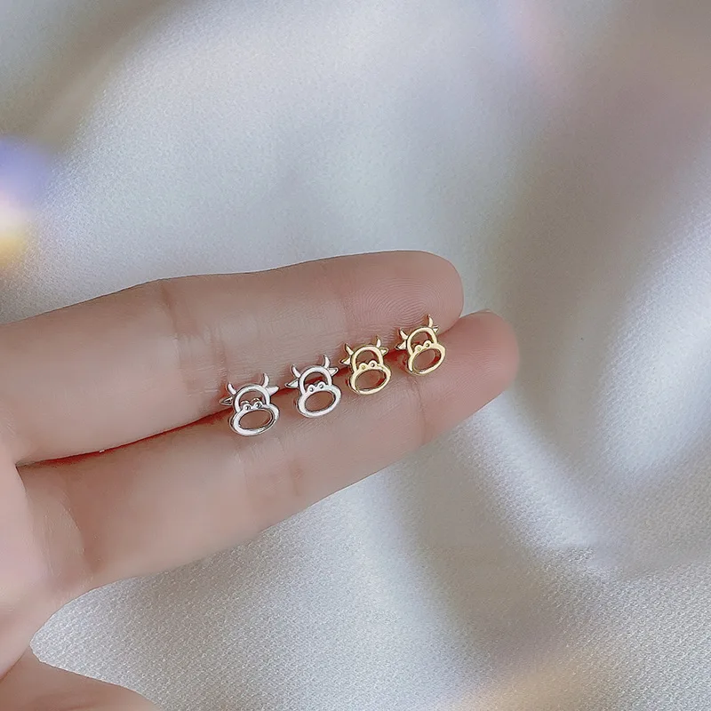 

FMILY S925 Silver Needle Cute Calf Earrings Fashion Simple Chinese Style Zodiac Temperament Cute Gift for Girlfriend Jewelry