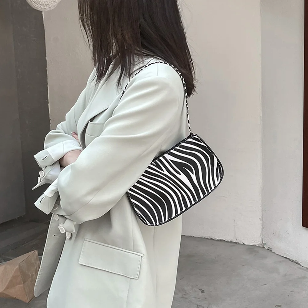 

Retro Women Bag PU Leather Shoulder Zebra Leopard Geometric Small Underarm Bags Retro Female Travel Small Subaxillary Bags