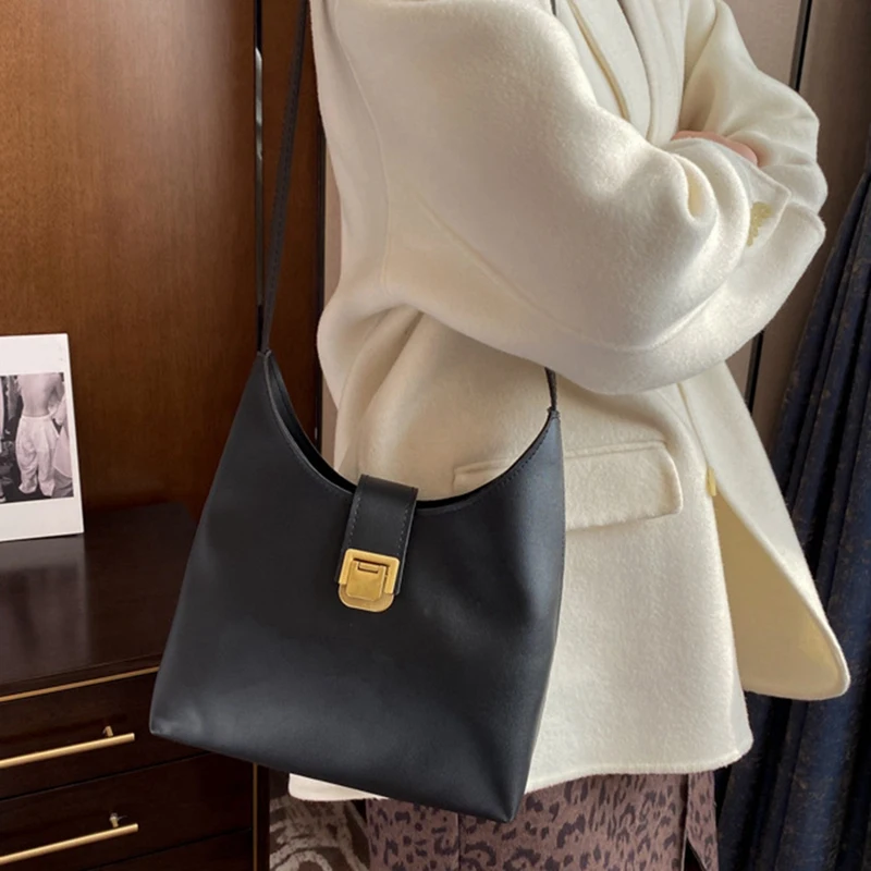 

Washed Leather Shoulder Bag Soft Solid Women Bag High Quality Female Bag European and American Style