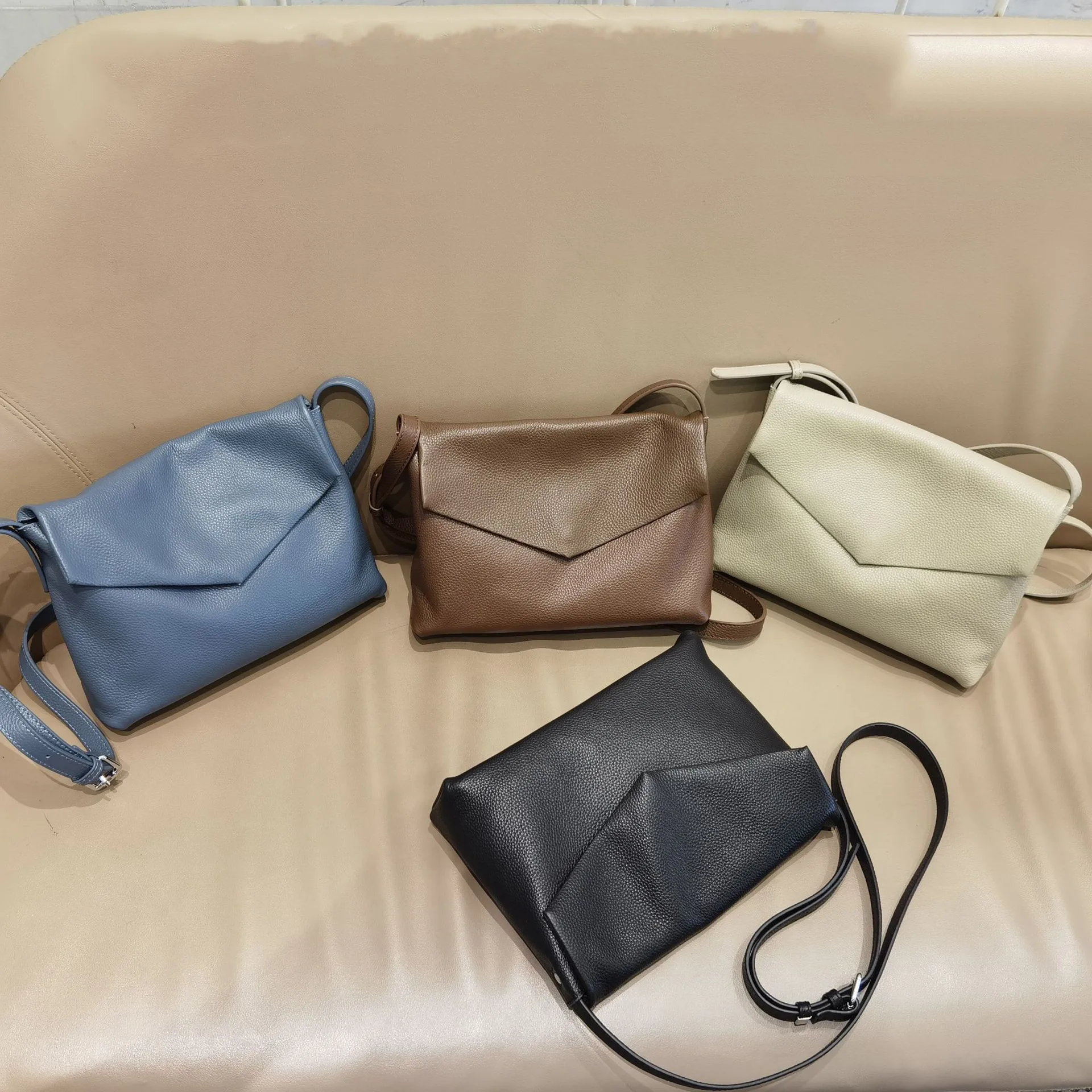 

Soft Genuine Leather Off White Handbags Retro Black Crossbody Shoulder Bags Cowskin Blue Envelope Bags Free Shipping