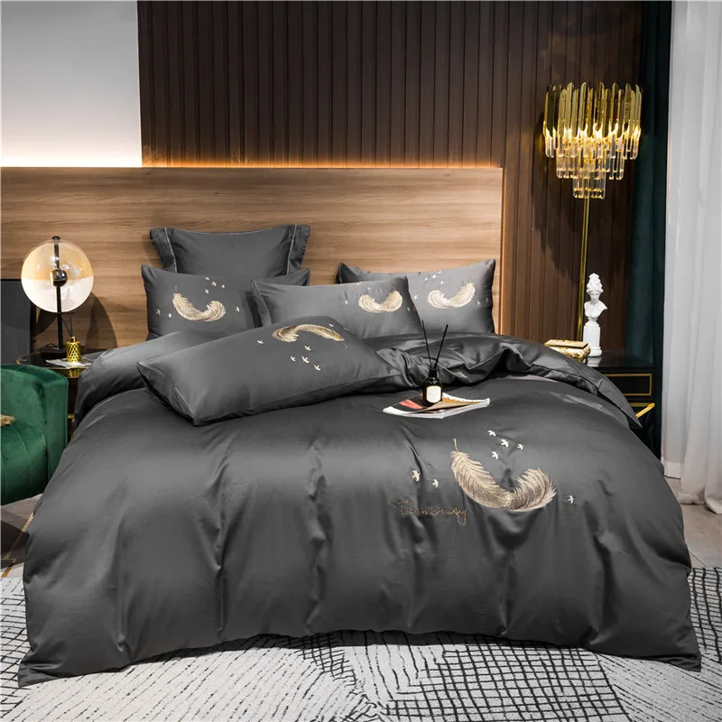 

Hot 100% Cotton Four-Piece Bedding Set Warmth Smooth And Soft High-Quality Embroidered Sheet Quilt Cover Pillowcases