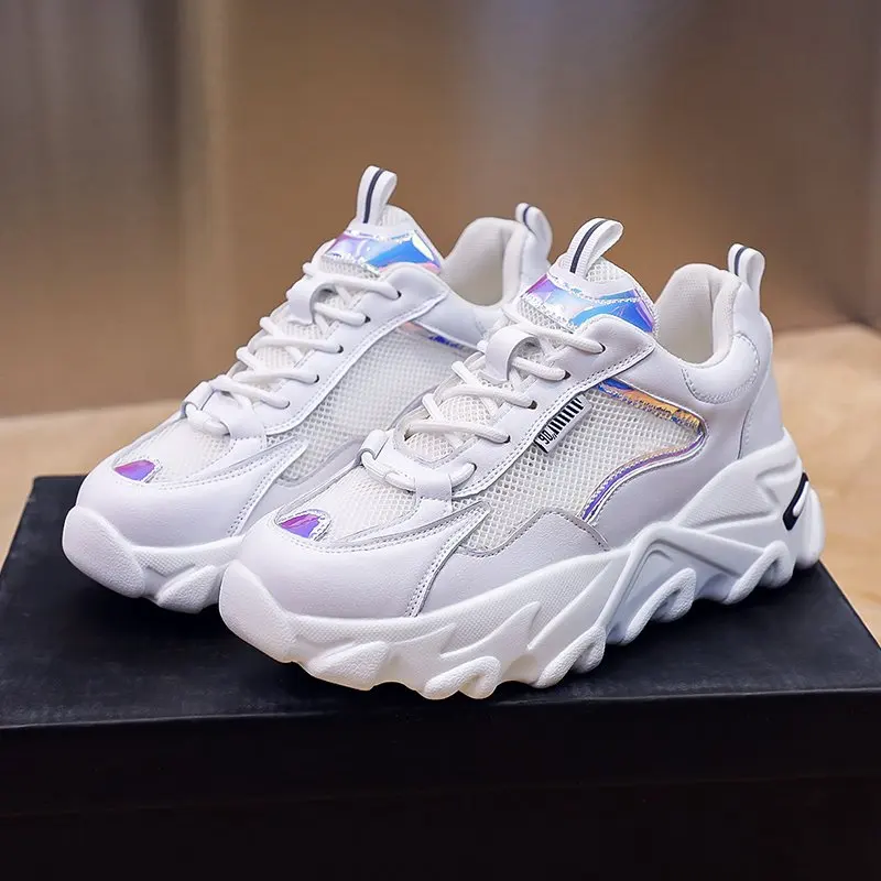 

2021 Новая женская обувь с сетчатой поверхностью Повседневная дышащая спортивная обувь модные детские кроссовки; Женские кроссовки; 4 см высо...