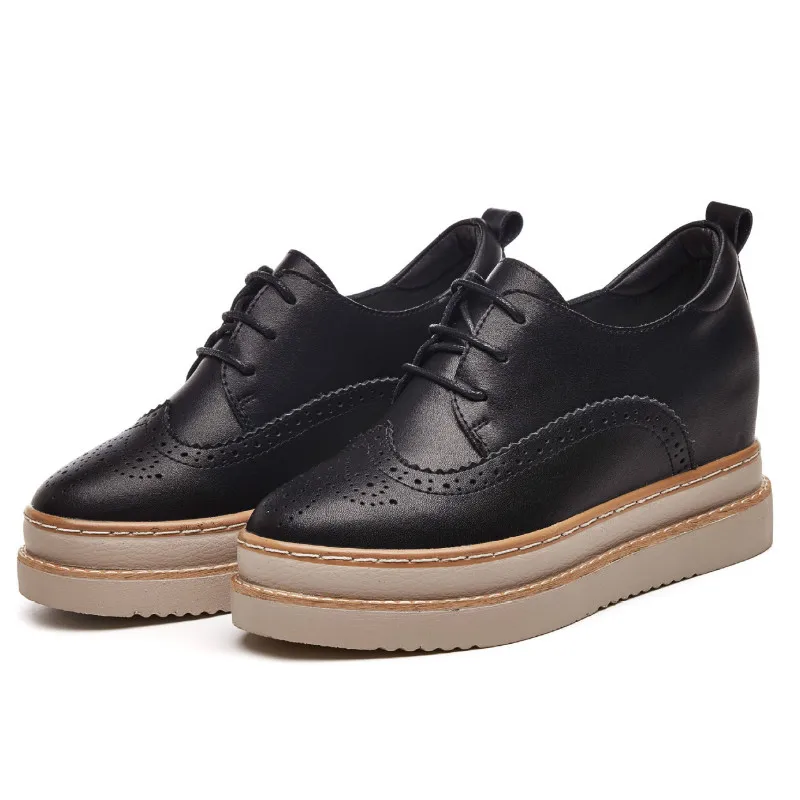 Туфли женские из лакированной кожи повседневные однотонные лоферы на плоской