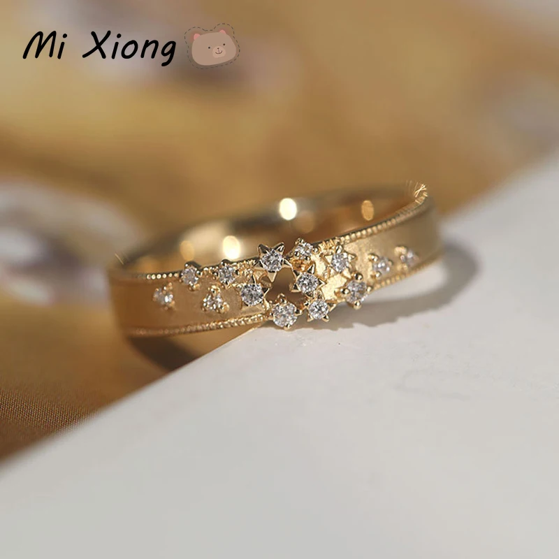 

Женское кольцо из серебра 925 пробы, с матовой звездой