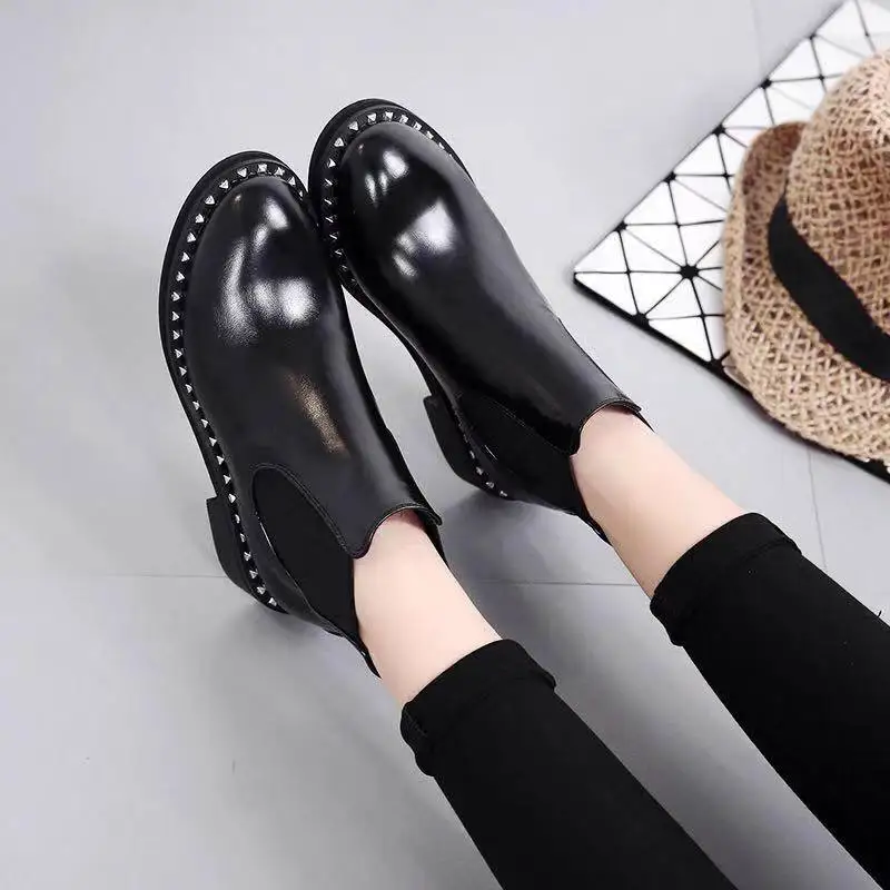 Bishen/зимние ботинки женские ботильоны с круглым носком и заклепками модные