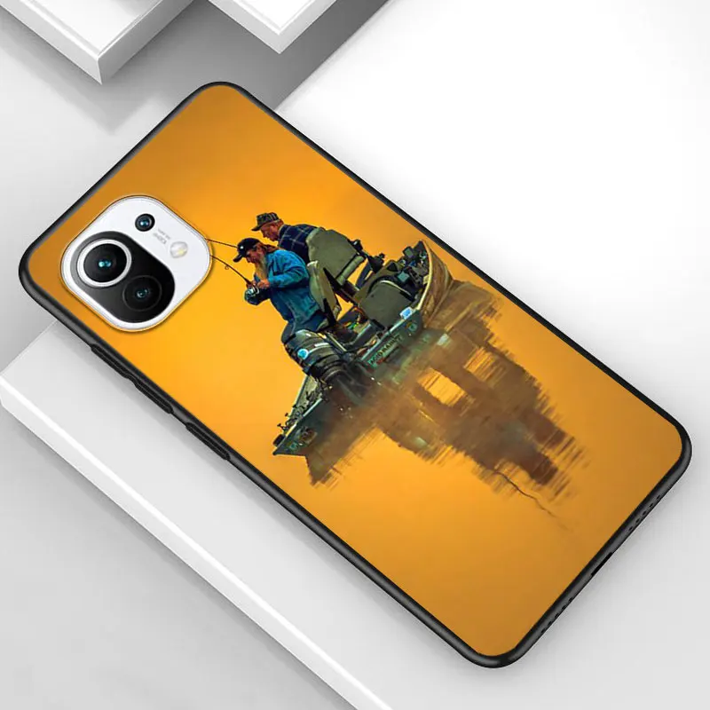 

Hunting Fishing Art Fish for Xiaomi Mi 11 10T Note 10 Ultra 5G 9 9T SE 8 A3 A2 A1 6X Pro Play F1 Lite 5G Black Phone Case