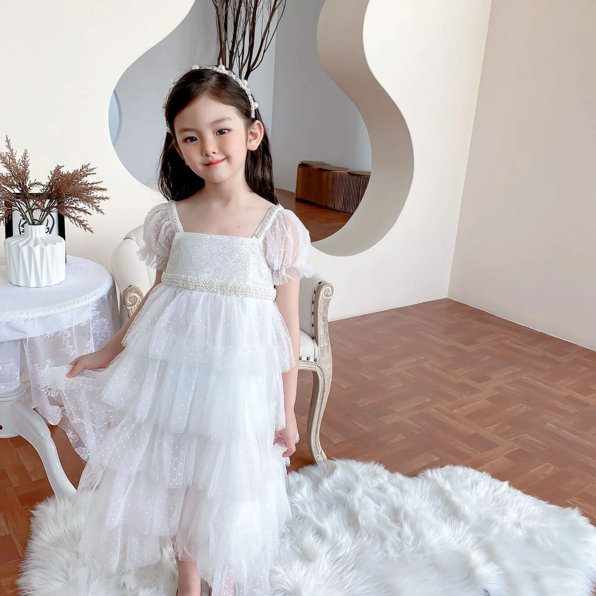 

Kids Dress for Girls Baby Girl White Wedding Dress Korean Style Cake Dress Beaded Short-sleeved Princess Party Dress 3-9 Years