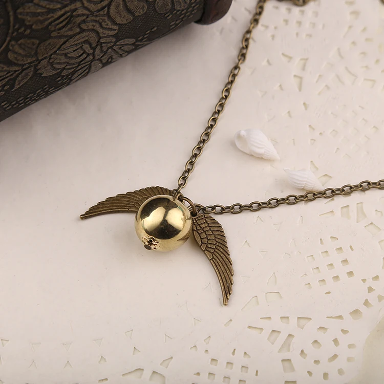 

Golden Snitch Necklace Quidditch Fly Ball Antique Bronze Silver Color Wing Pendant Steampunk Vintage Movie Jewelry Men Wholesale