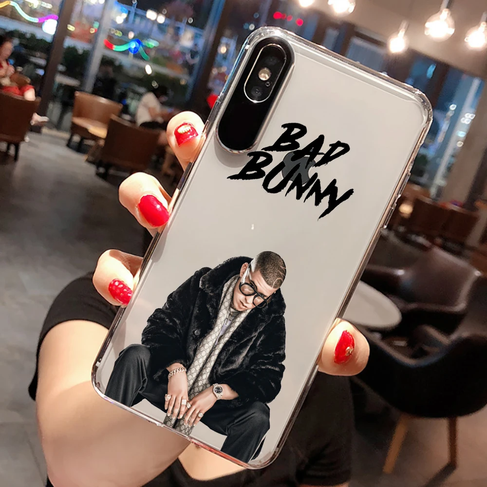 Bad Bunny Transparent soft shell For iphone 11 SE X 7 XR XSMA 11Pro 11ProMax cartoon Cover | Мобильные телефоны и