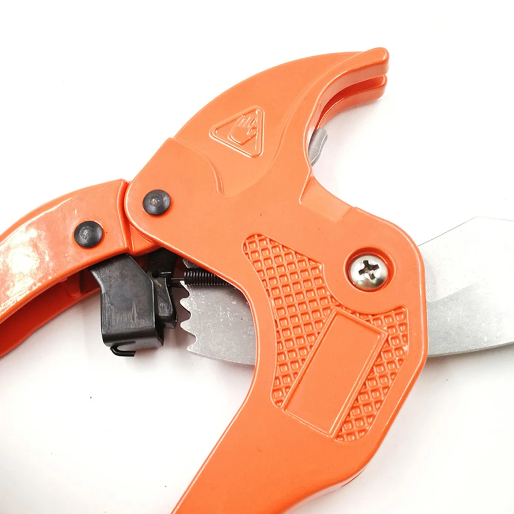 

Pipe Cutter PVC PC-0805B Plastic Tube Cutting Tool Max 42mm