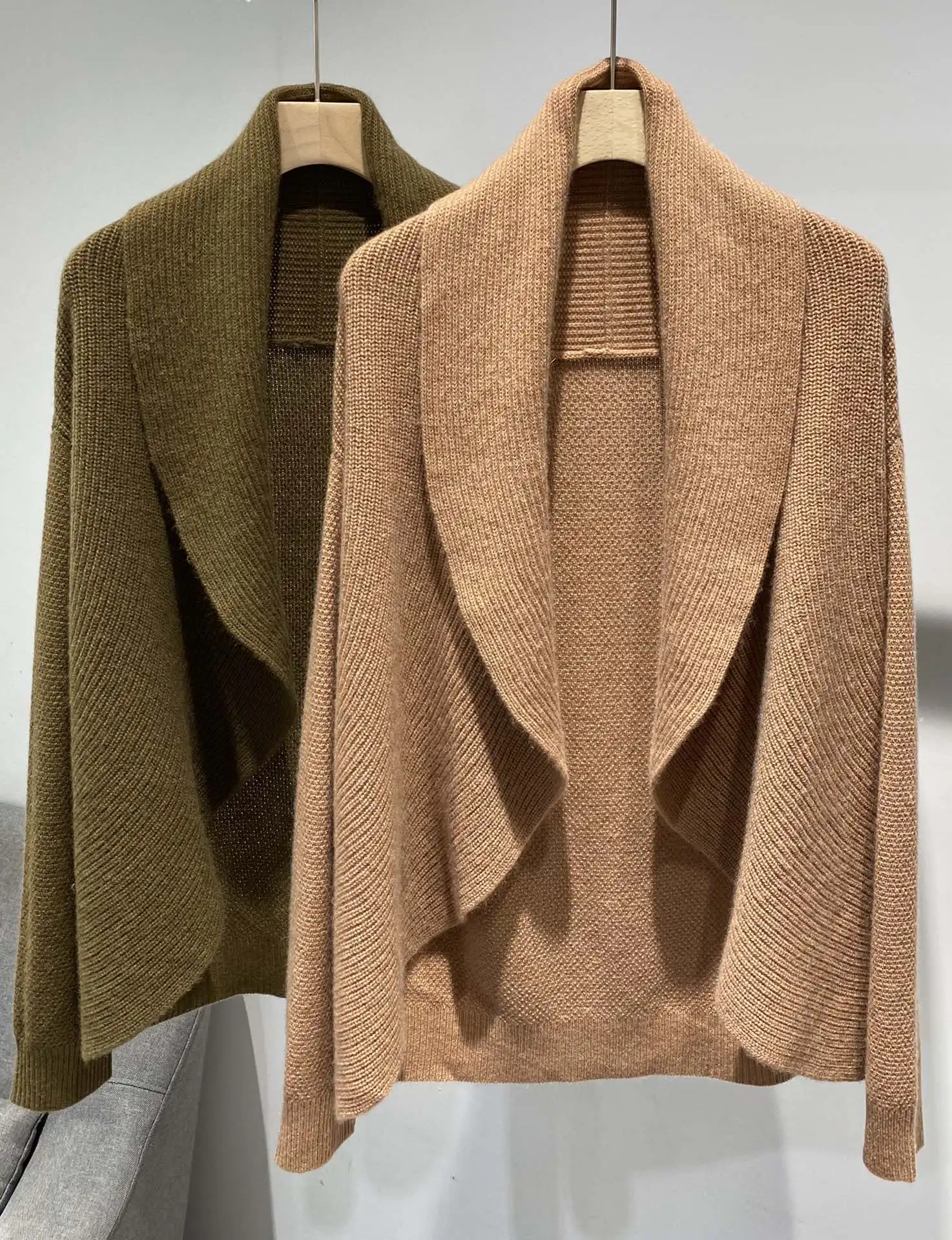 

Новинка 2021, Модный женский кардиган с длинными рукавами и отложным воротником, кашемировый свитер 1106