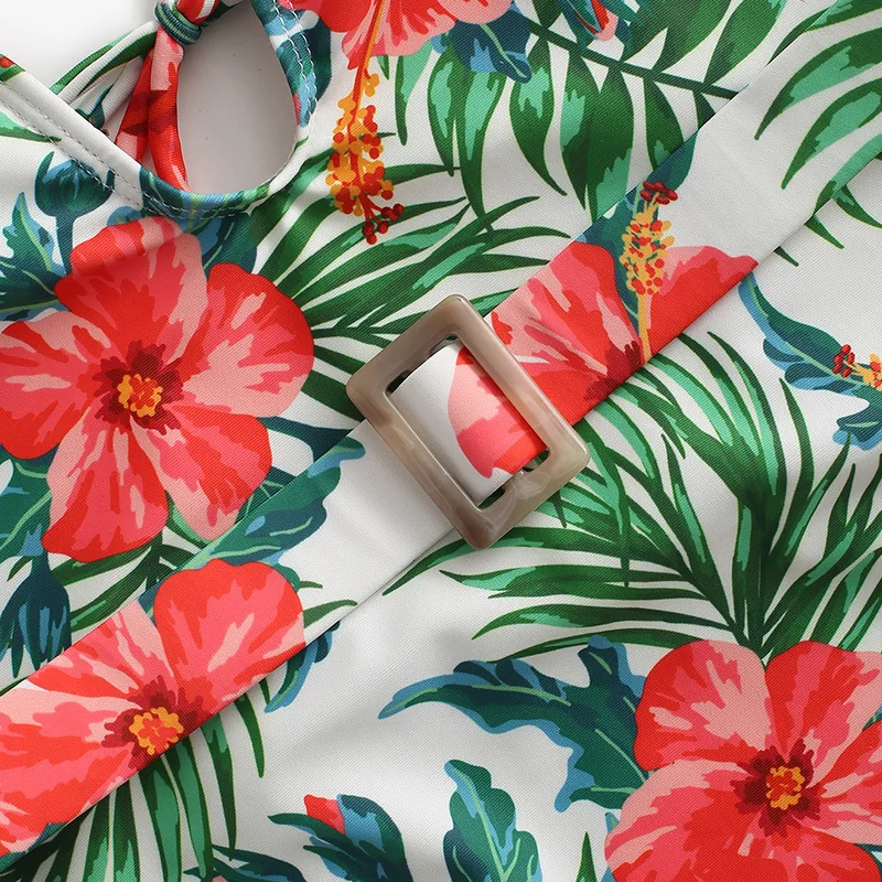 

Rivertrip Deep V One Piece Swimsuits Sexy Women's Swimwear 2021 Backless Bodysuit Push Up Bathing Suit Women Halter Beachwear