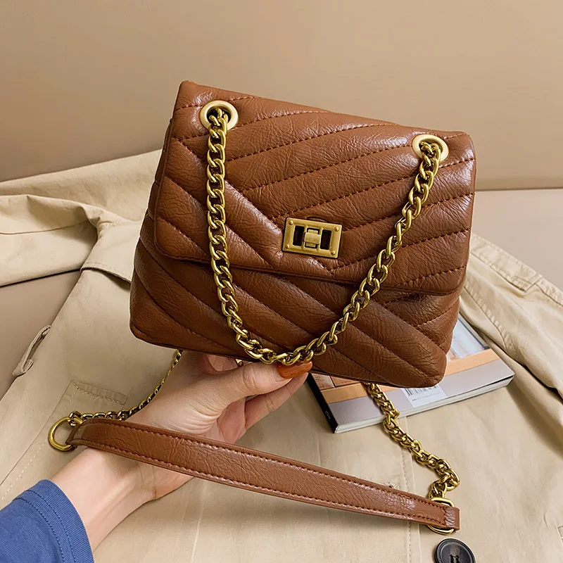 

European and American Fashion Rhombus Embroidered Crossbody Bag 2020 Autumn and Winter New Ladies One-shoulder Chain Bag