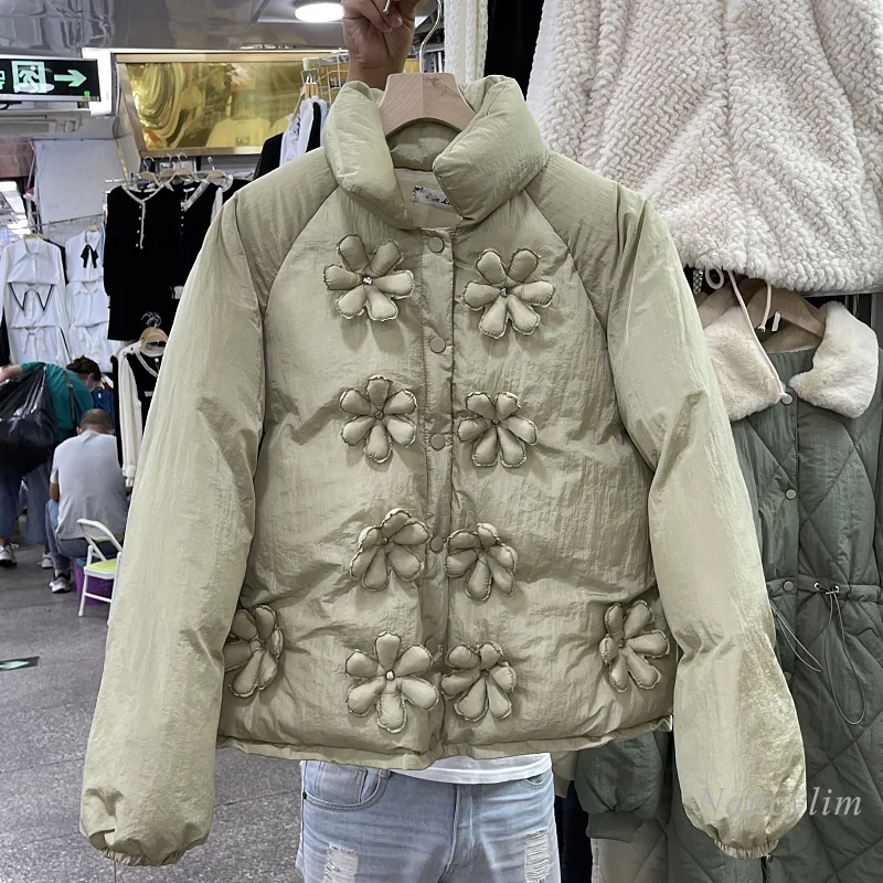 

Короткая парка Женская осенне-зимняя плотная промышленная трехмерная куртка с хлопковым подкладом и цветами новая свободная верхняя одежд...