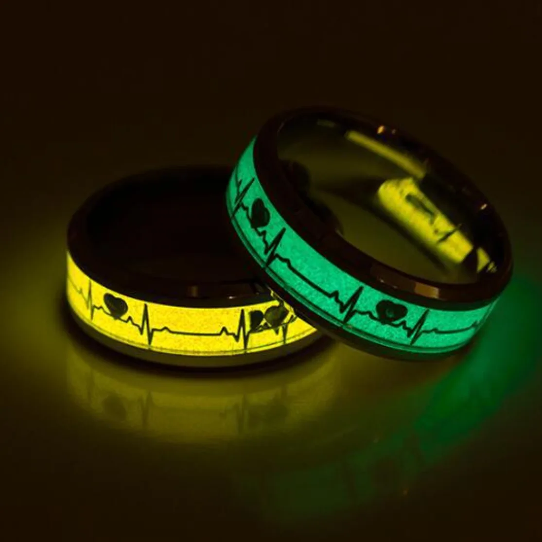 

Unisex Yellow And Green Fashion Dark Luminous ECG Ring Stainless Steel Ring Promise Heartbeat Ring Glowing Jewelry For Men Women