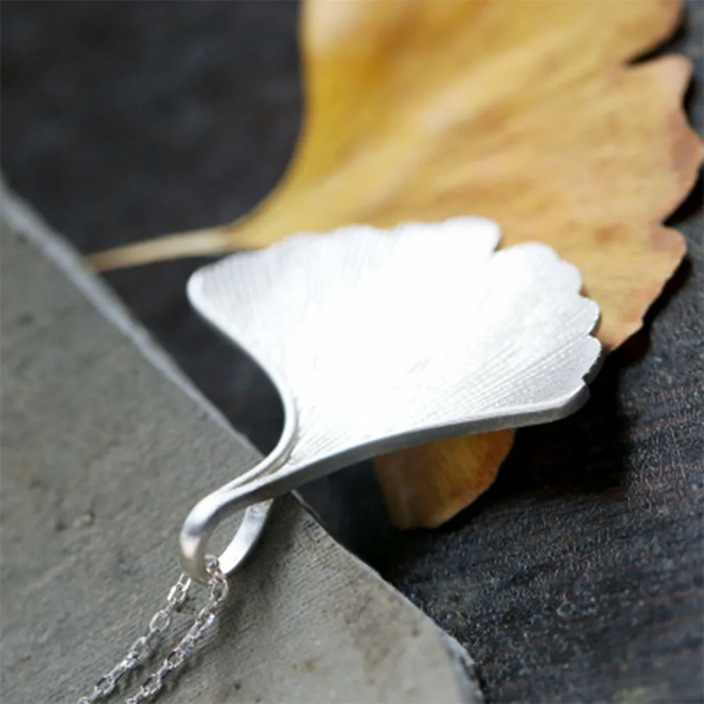 

New Design Silver Plating handmade Jewelry Quality Ginkgo Biloba Leaf Pendant Necklace Jewelry Choker Collars For Women