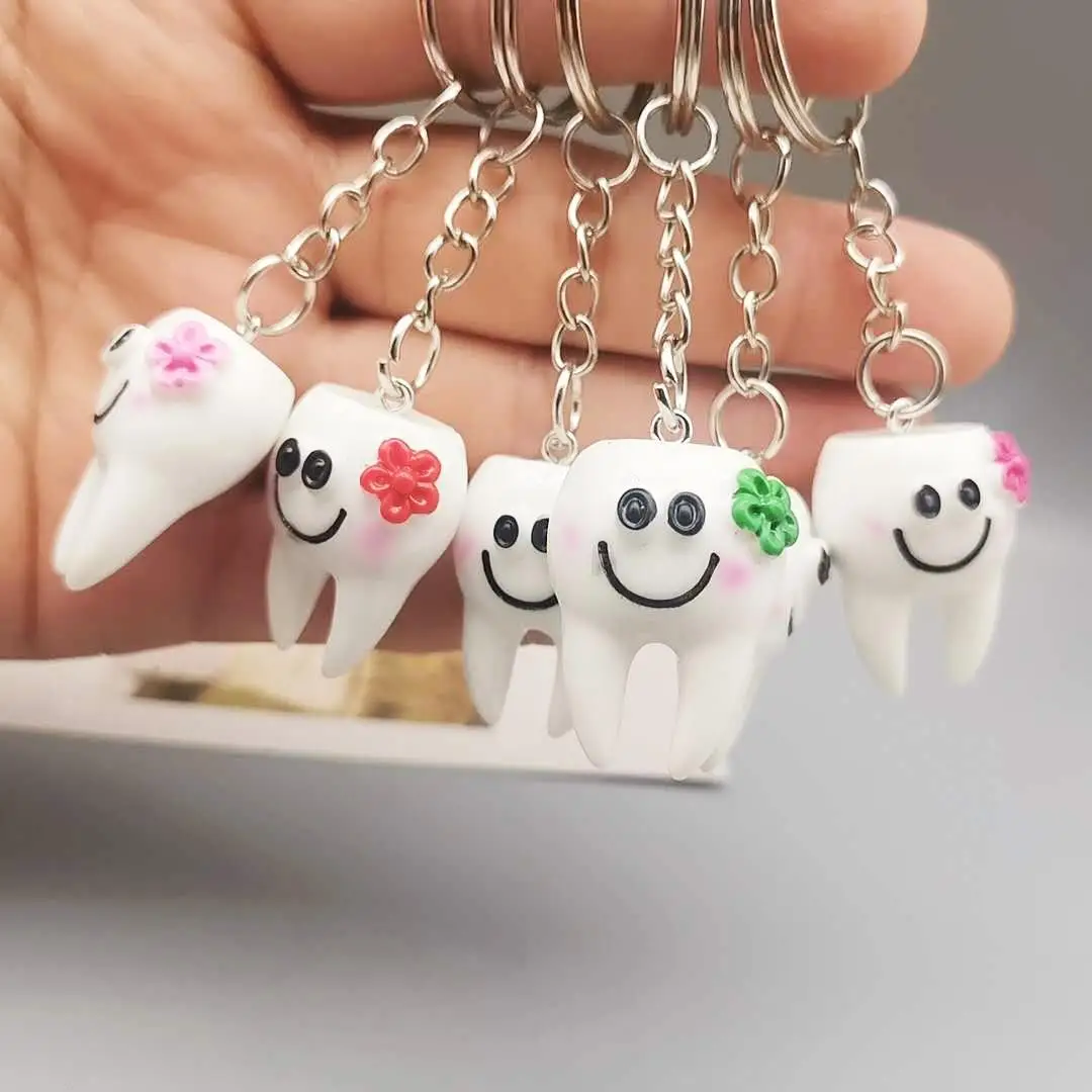 

Брелок для ключей в форме зубов, модный мультяшный подарок для девочек, подвеска для сумки, брелок для ключей с зубцами, 2021