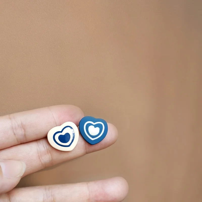 

Mihan S925 needle Modern Jewelry Heart Earrings Popular Design Asymmetrical Coating Enamel Stud Earrings For Women Party Gifts