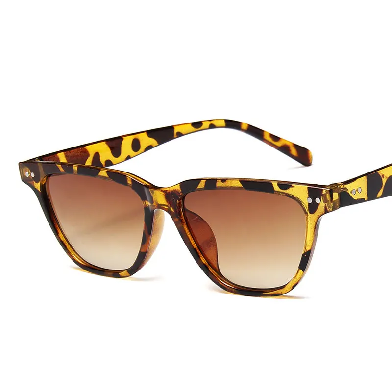 Новинка 2019 женские солнцезащитные очки трендовые квадратные модные уличные с