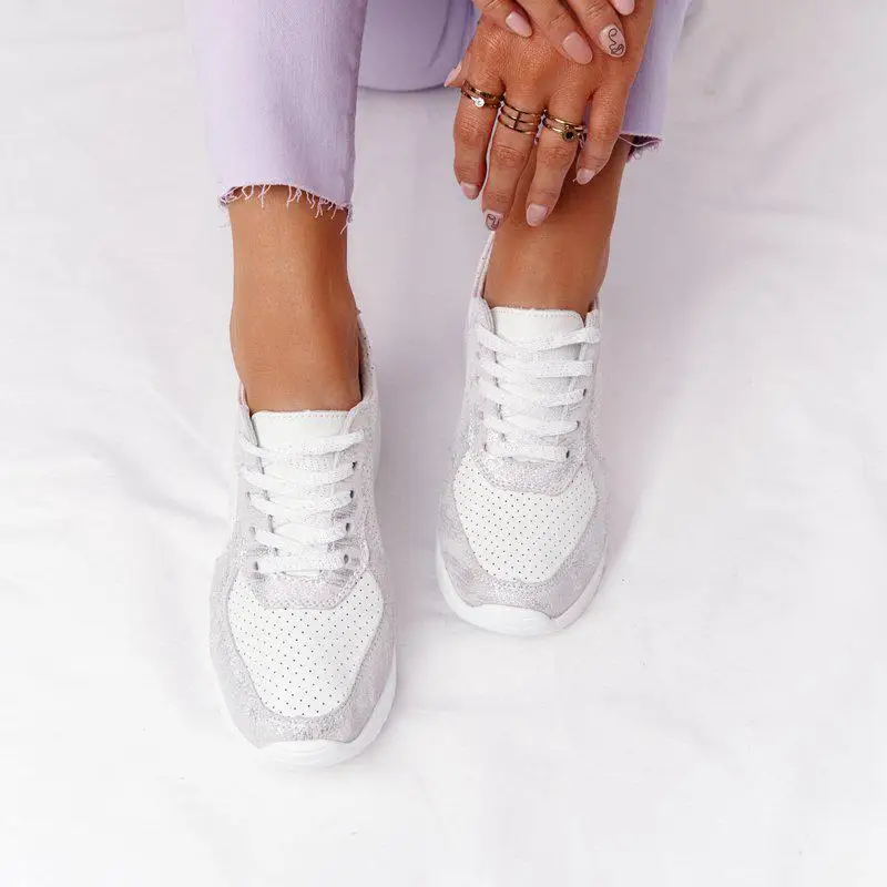 

Women Sneakers Spring New Fashion Female Soft Comfy Solid Color Footwear Lace-Up Flat Ladies Shoes Casual Outdoor Walking Shoes