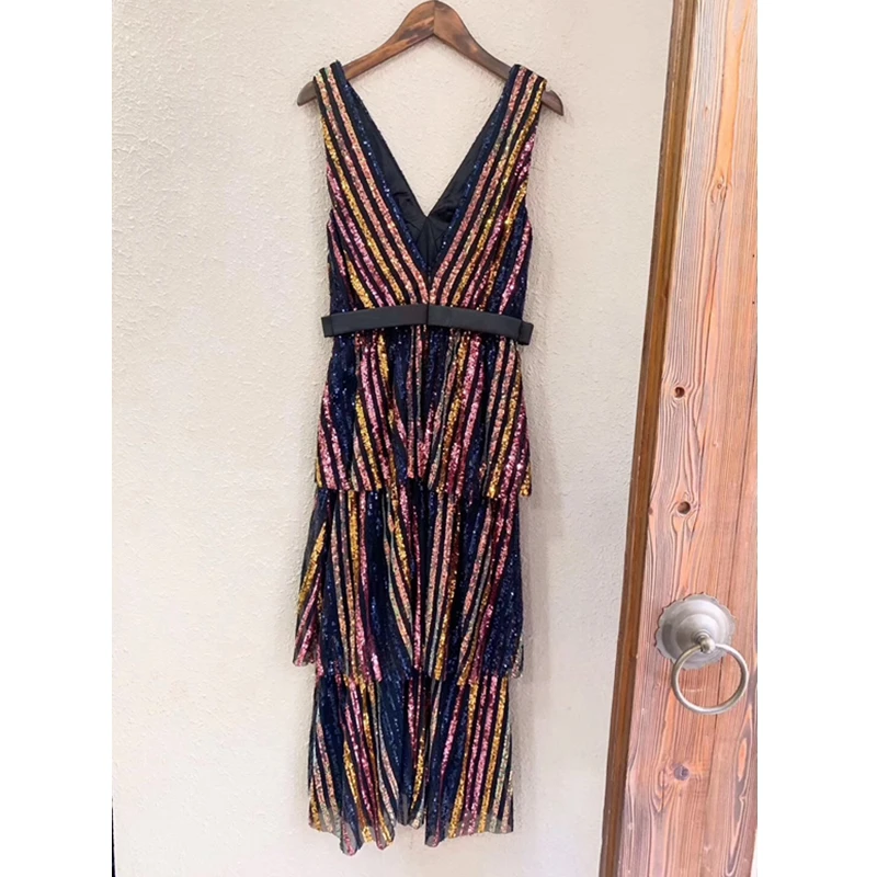 Новое поступление 2019 модное платье с цветными пайетками женское без рукавов v