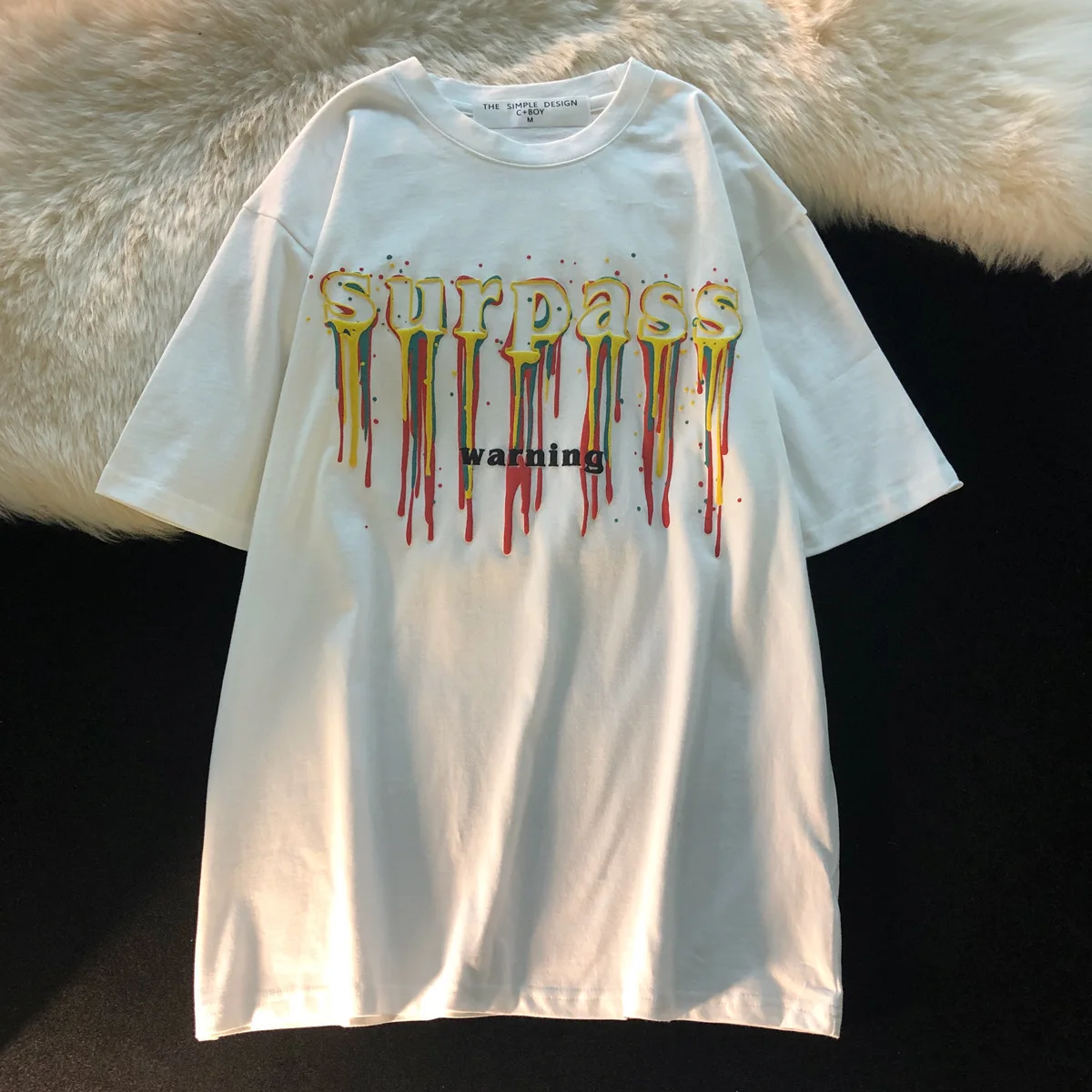

Fashionable European and American artistic print T-shirt men and women Clothing design sense niche loose short-sleeved Daily Wea