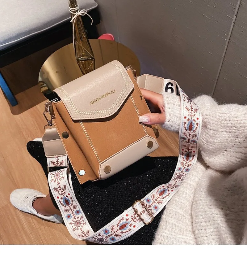 Женская сумка через плечо небольшая 2020 Новая модная для мобильного телефона