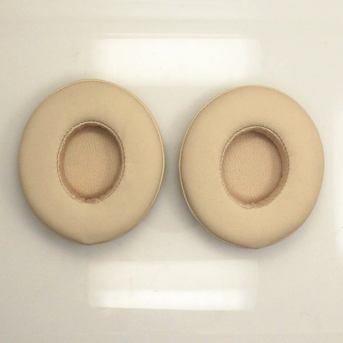 

Replacement Memory Cushion Ear Pads Pillow for Beats Solo2 Solo2.0 Solo 2 Headphones High Quality