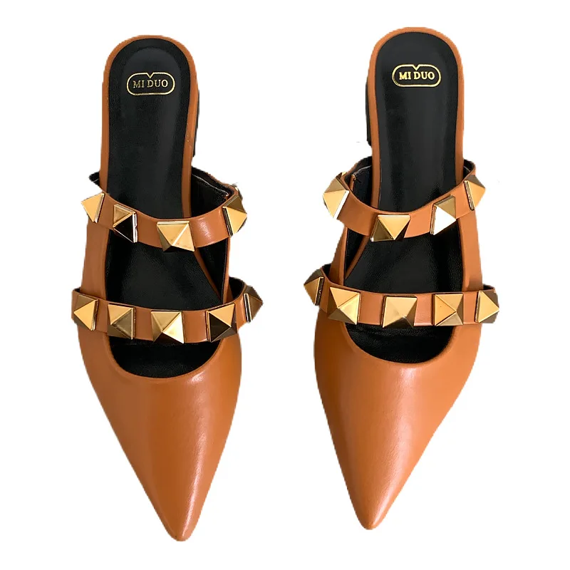 

2021 Spring and Summer New Pointed Toe Shallow Mouth Rivet Fairy Flat Semi Slippers