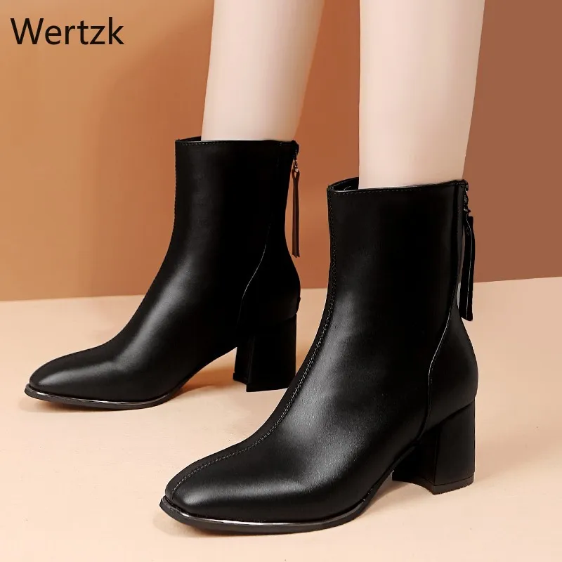 Женские лакированные ботильоны на квадратном каблуке элегантная обувь из