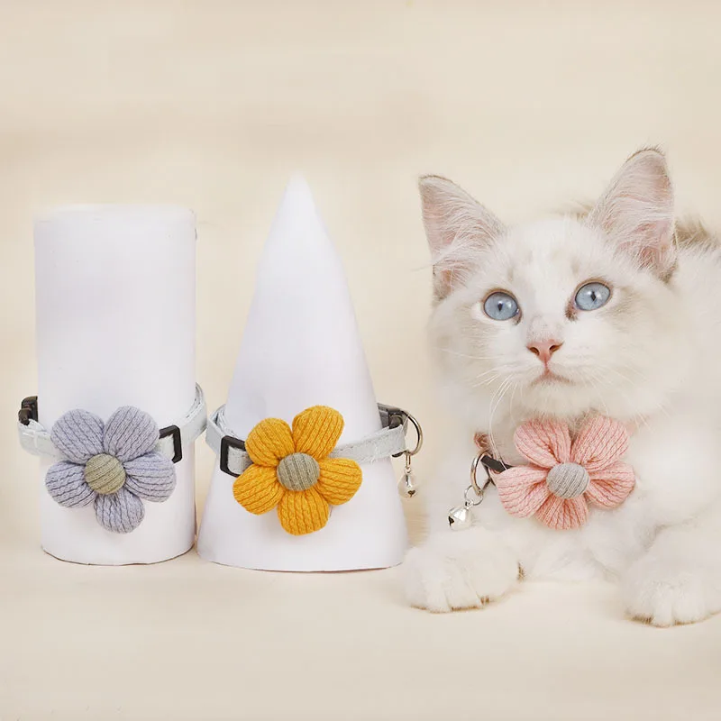 

3 PCS Cat Collar Small Floral Cat Collar with Bell Cat Collar Adjustable Cat Collar with Flower Shape for Cat Pup Kitty