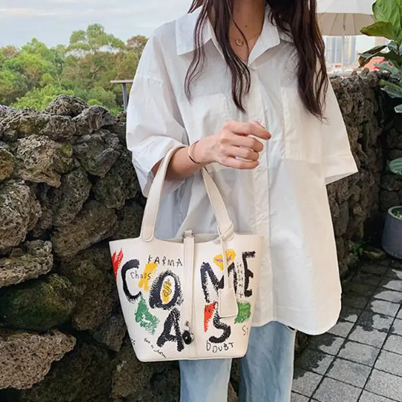 

2020 women Luxury Famous Brand Women Bags Designer Lady brand new Shoulder Crossbody Bags Leather Women Messenger Handbags