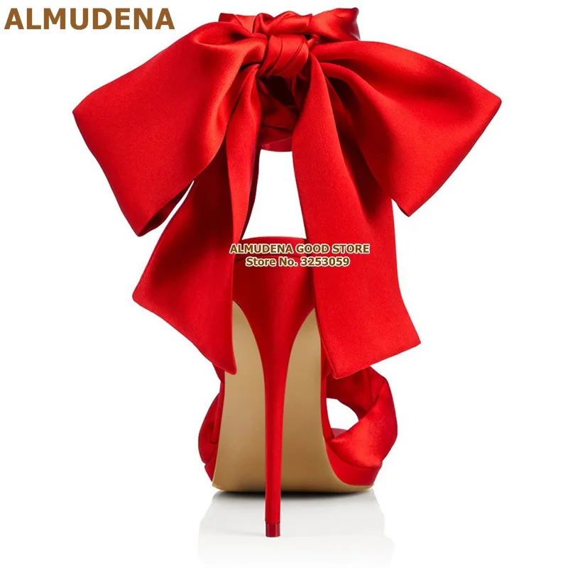 ALMUDENA/красные атласные босоножки с большим бантом; свадебные туфли на шпильке из шелковой ткани со шнуровкой и бантом; туфли-лодочки для сцены в стиле знаменитостей