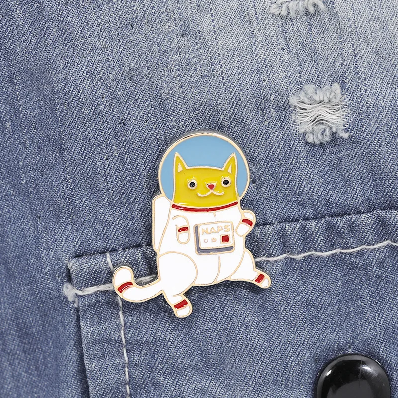 Милый мультяшный космический костюм броши-кошки забавные очаровательные