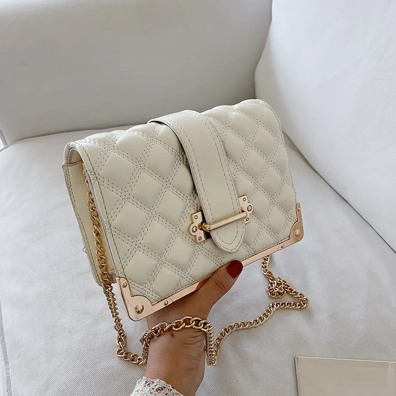 

New Fashion Korean Version Of The Ringer Fashion Women's One - Shoulder Diagonal Chain Small Square Bag