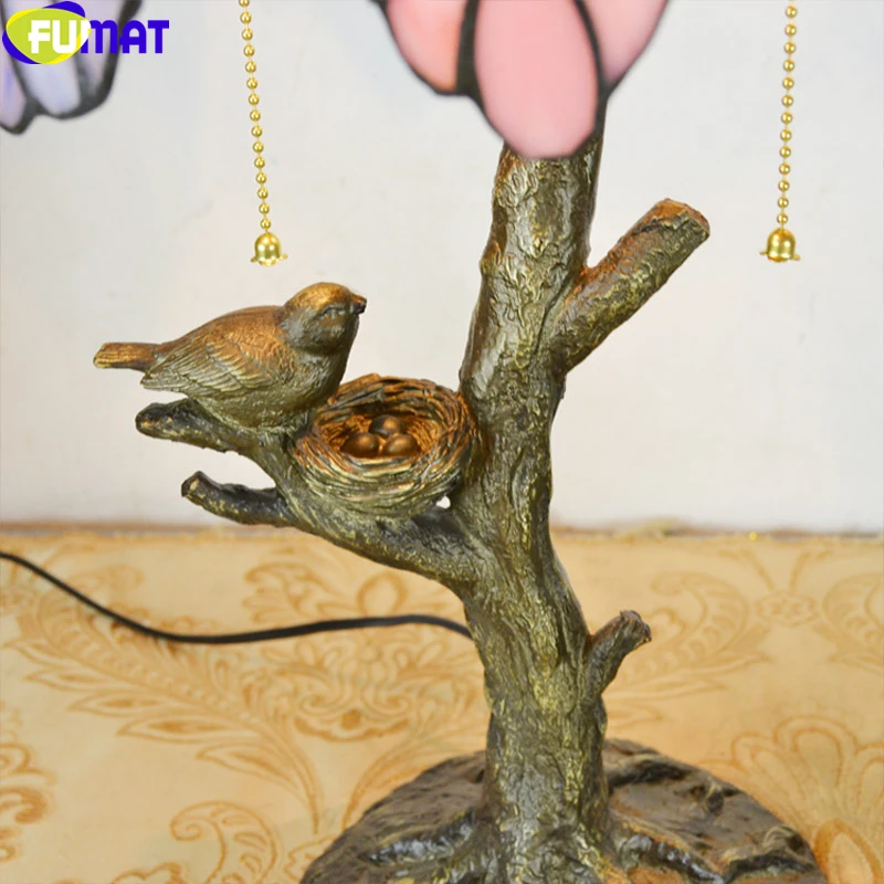 Настольная лампа FUMAT Tiffany настольная из витражного стекла в виде птичьего гнезда