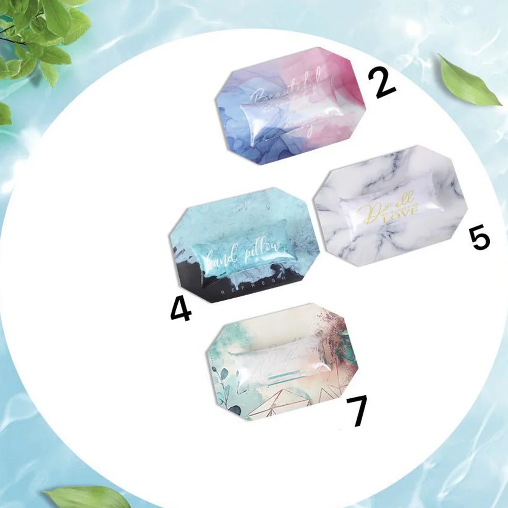 

Fashion Nail Armrest Cushion Soft Faux Fur Sponge Pillow High-end Nail Shop Hand Palm Rest Stand Manicure Accessories