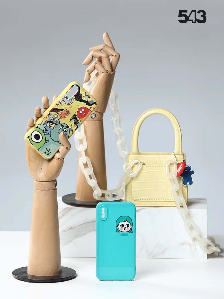 Модель манекен для скетчинга деревянный с зернистой текстурой украшений и