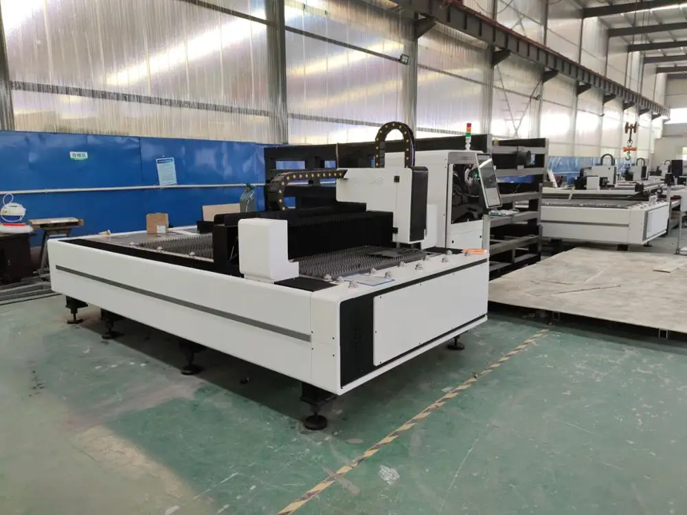 Прямая поставка с фабрики 1 5 кВт волоконно лазерный станок для резки