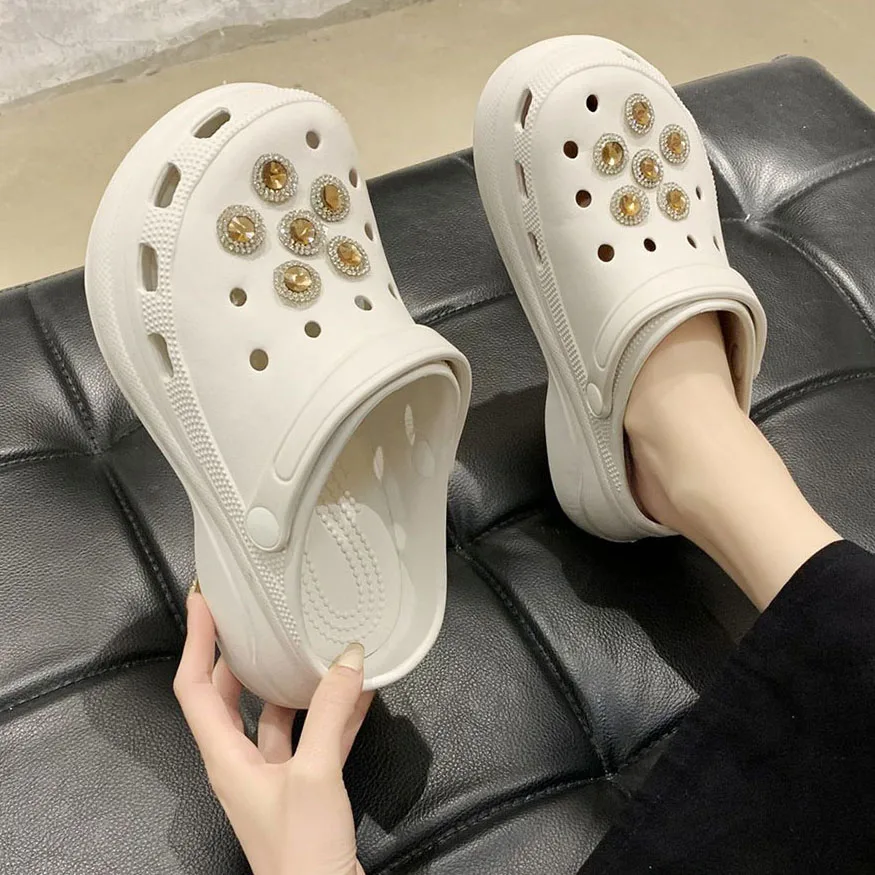 

Summer shoes Womens Platform Garden Shoes Sandals Clogs for Women Increase Outdoor Croks Beach Slippers Tongs rhinestone